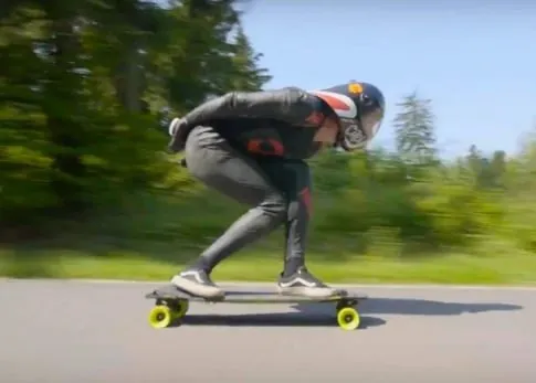 Стойка tuck, вид сбоку